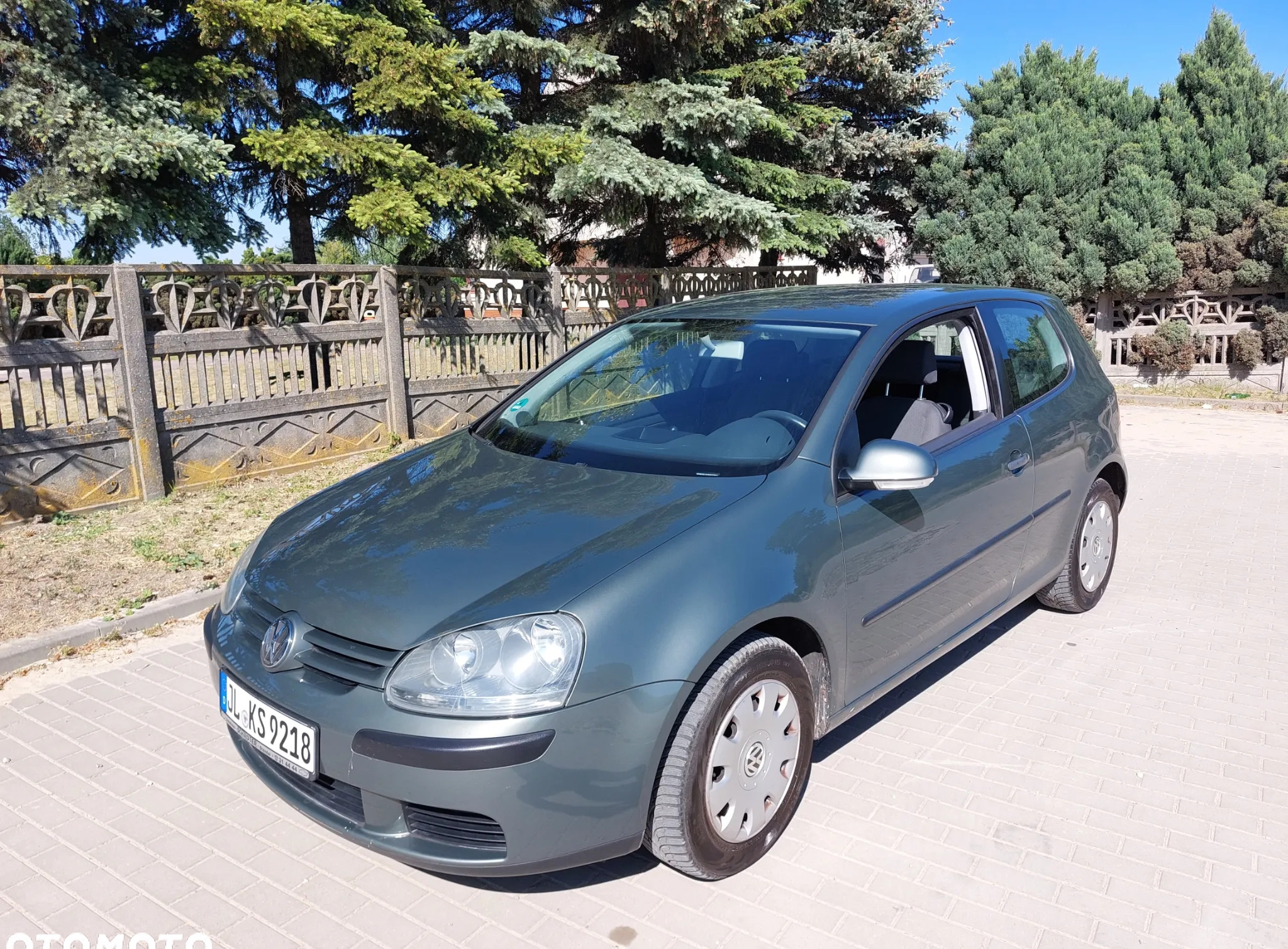 Volkswagen Golf cena 9900 przebieg: 199000, rok produkcji 2004 z Płońsk małe 326